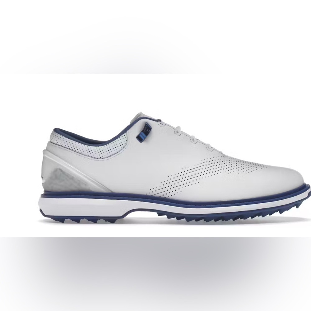 Nike Men's White and Navy Athletic Shoes